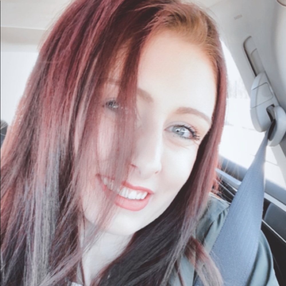 Meet your Posher, Haley